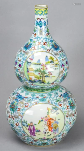 Chinese Double Gourd Porcelain Bottle Vase Signed