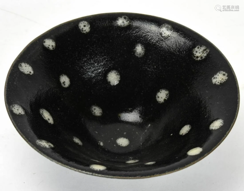 Chinese Black & White Glazed Pottery Bowl