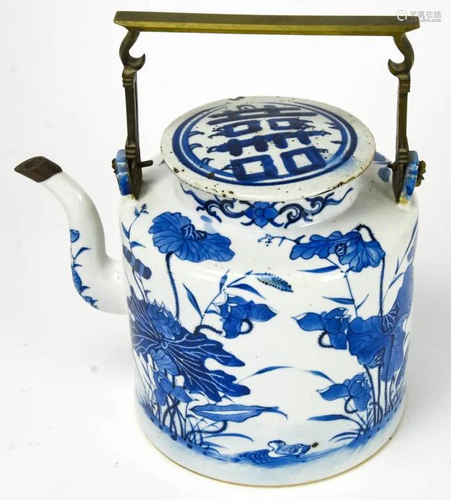 Chinese Blue & White Porcelain Tea Pot