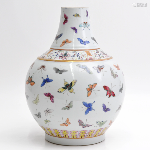 A Chinese Famille Rose Vase