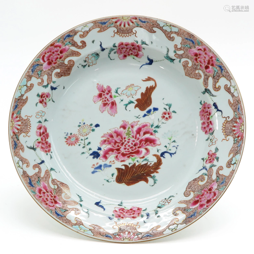 A Chinese Famille Rose Charger