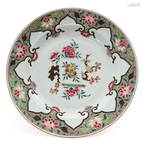 A Chinese Famille Rose Charger