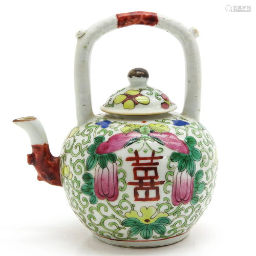 A Chinese Polychrome Decor Teapot