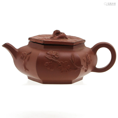 A Chinese Yixing Teapot