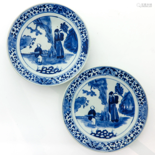 A Pair of Chinese Blue and White Dishes