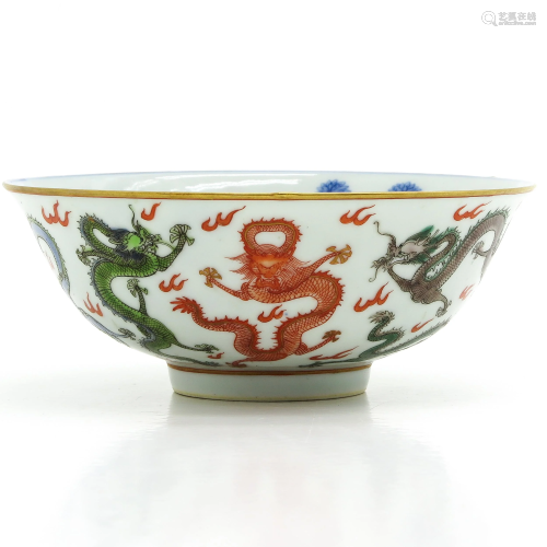 A Polychrome Decor Chinese Bowl