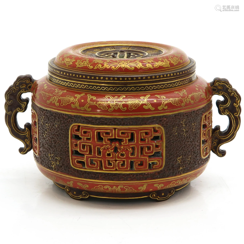 A Chinese Potpourri Box