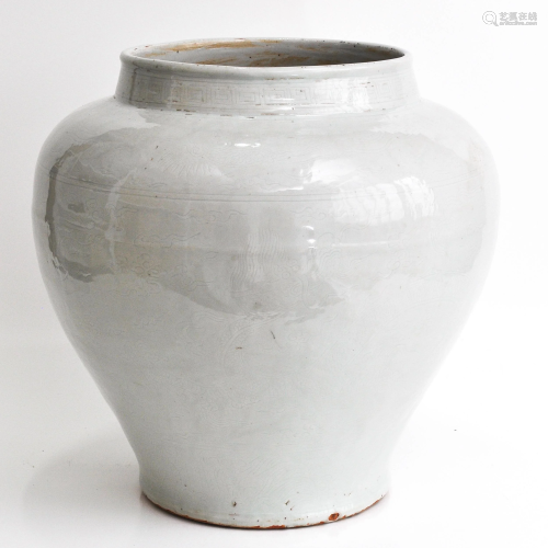 A Large Chinese Jar