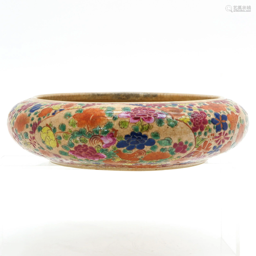 A Round Chinese Planter