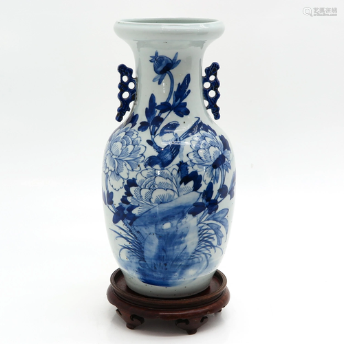 A Chinese Blue and White Vase