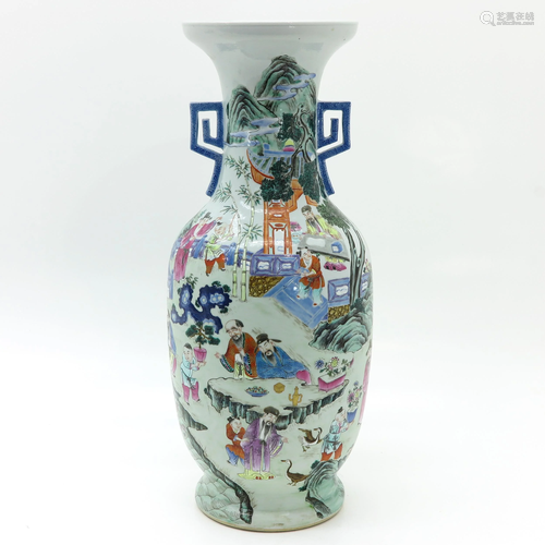 A Chinese Famille Rose Vase