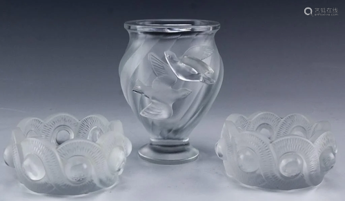 Lot of LALIQUE French Crystal Bows & Dove Vase