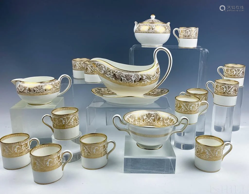 127 Pcs Wedgwood Gold Florentine English China …