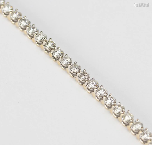 14k White Gold 6 CTTW Diamond Tennis Bracelet 7