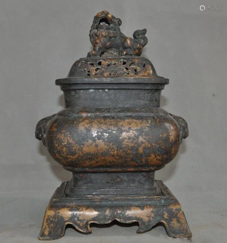 A BRONZE BEAST LION CENSER QING DYNASTY.