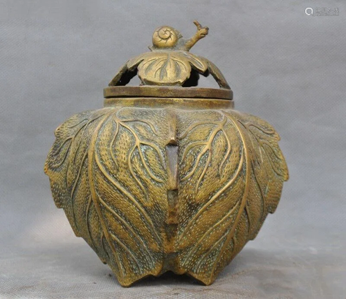 A BRONZE SNAILS CENSER QING DYNASTY.