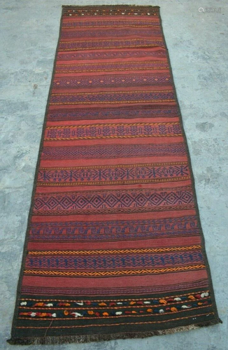 A VINTAGE AFGHANI WOVEN NOMADIC KILIM RU…