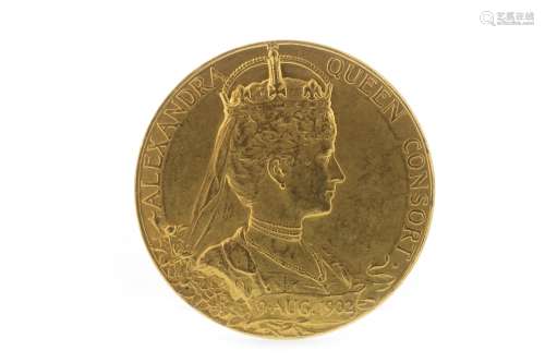 AN EDWARD VII GOLD CORONATION COIN