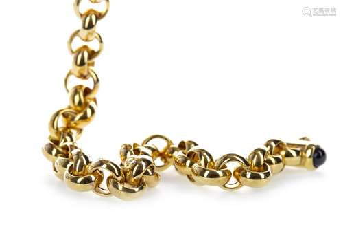 A GOLD HARDSTONE BRACELET