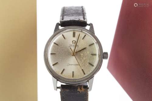 A GENTLEMAN'S OMEGA AUTOMATIC SEAMASTER WATCH