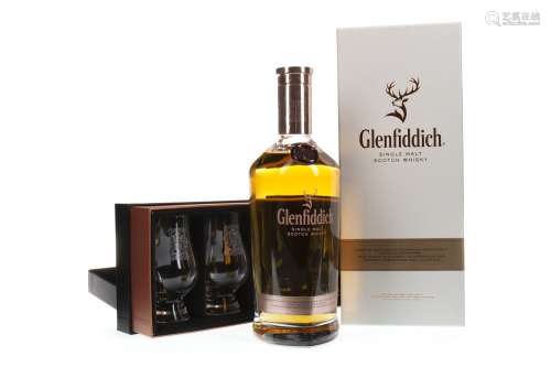 GLENFIDDICH 1996 22 YEARS SERVICE CASK NO. 6052 AND FOUR GLASSES