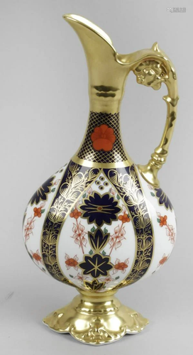 A Royal Crown Derby Old Imari 1128 pattern ewer, 10