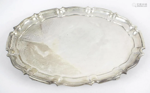 An early George V small silver salver, of oval form