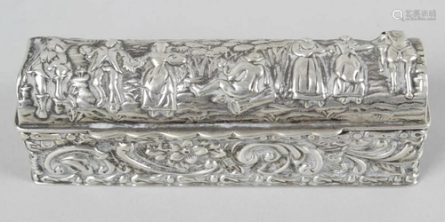 An early 20th century silver mounted ring box, of