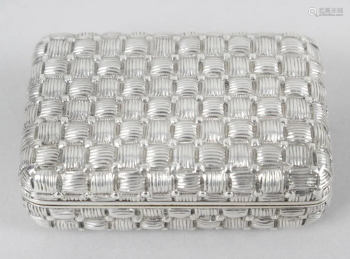 A George III silver snuff box, the rounded rectangular