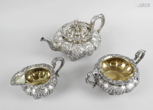 A George IV silver three piece tea service, comprising