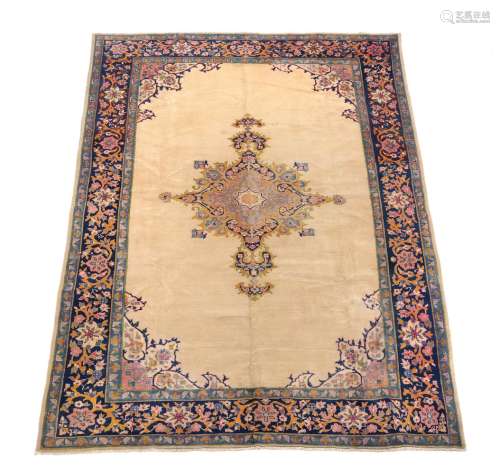 A Tabriz Hadjijalili carpet