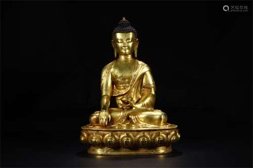A Chinese Gilt Bronze Seated Buddha Sakaymuni Gem