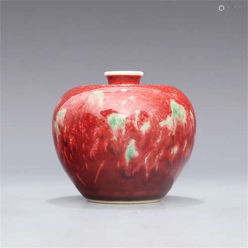 A Chinese Porcelain Red Glazed Zun Vase