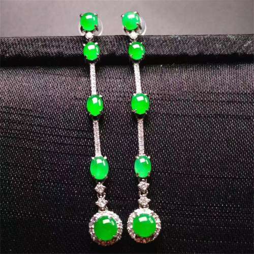 A Chinese Natural  Green Jadeite Earings