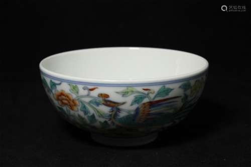 A Chinese Dou-Cai Porcelain Flower Bowl
