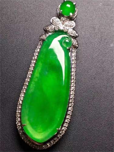 A Chinese Natural  Whole Green Jadeite Melon Pendant