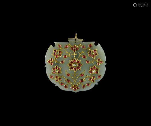 Large Mughal Jade Pendant Set with Gold, Diam…