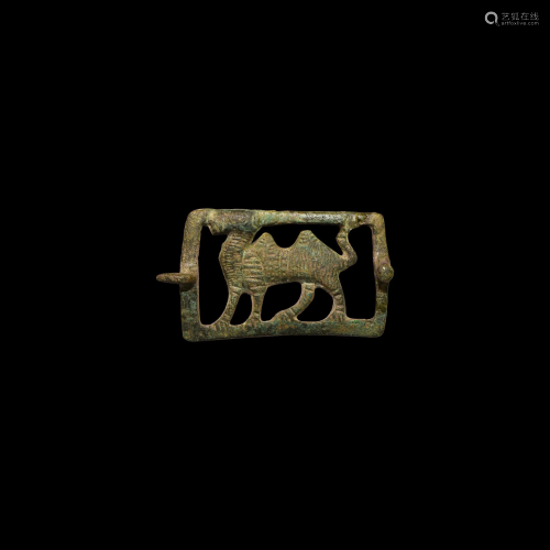 Buckle Plate with Camel