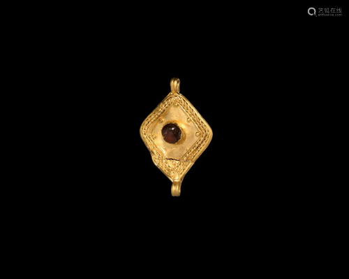 Roman Gold Pendant