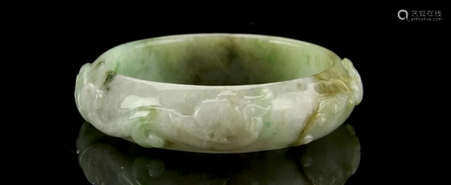 Chinese Jadeite Bangle