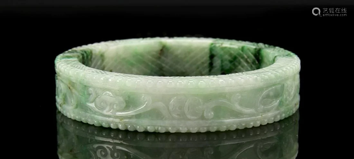 Chinese Jadeite Bangle