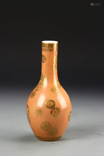 Chinese Famille Rose Vase