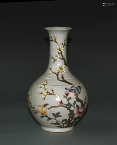 Chinese Famille Rose Vase