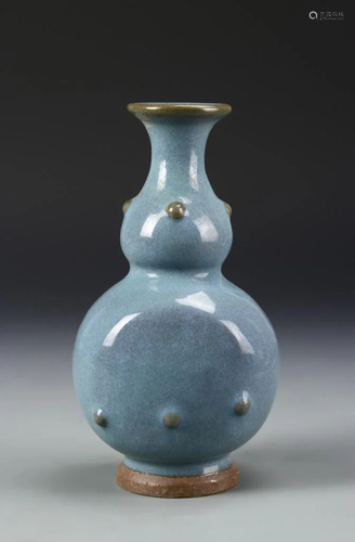 Chinese Jun Yao Vase