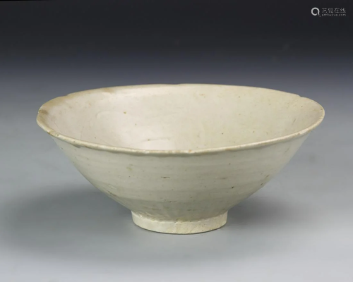 Chinese Yaozhou Celadon Bowl