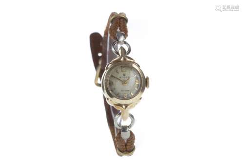 A LADY'S ROLEX MANUAL WIND WRIST WATCH