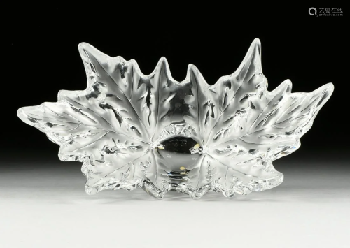 A LARGE LALIQUE FROSTED AND CLEAR CRYSTA…