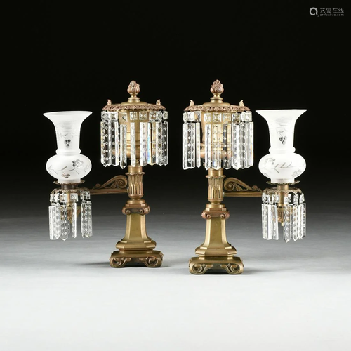 A PAIR OF AMERICAN CLASSICAL SINGLE LIGHT BR…