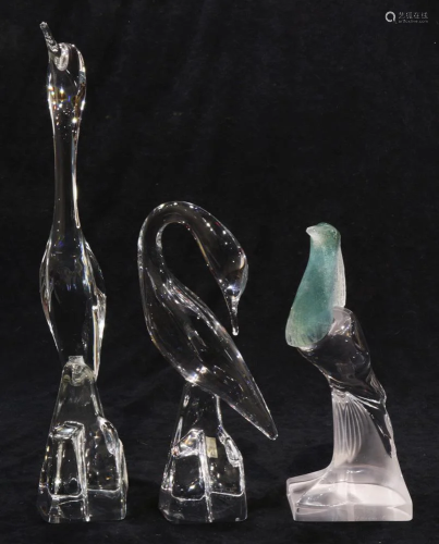 A Daum France crystal group