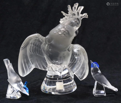 A Lalique crystal group